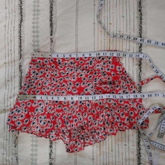 Zara wrap front ruffle daisy shorts size XS - Picture 11 of 12